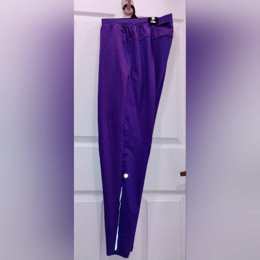 ✨Lululemon tights with pockets. Size L
